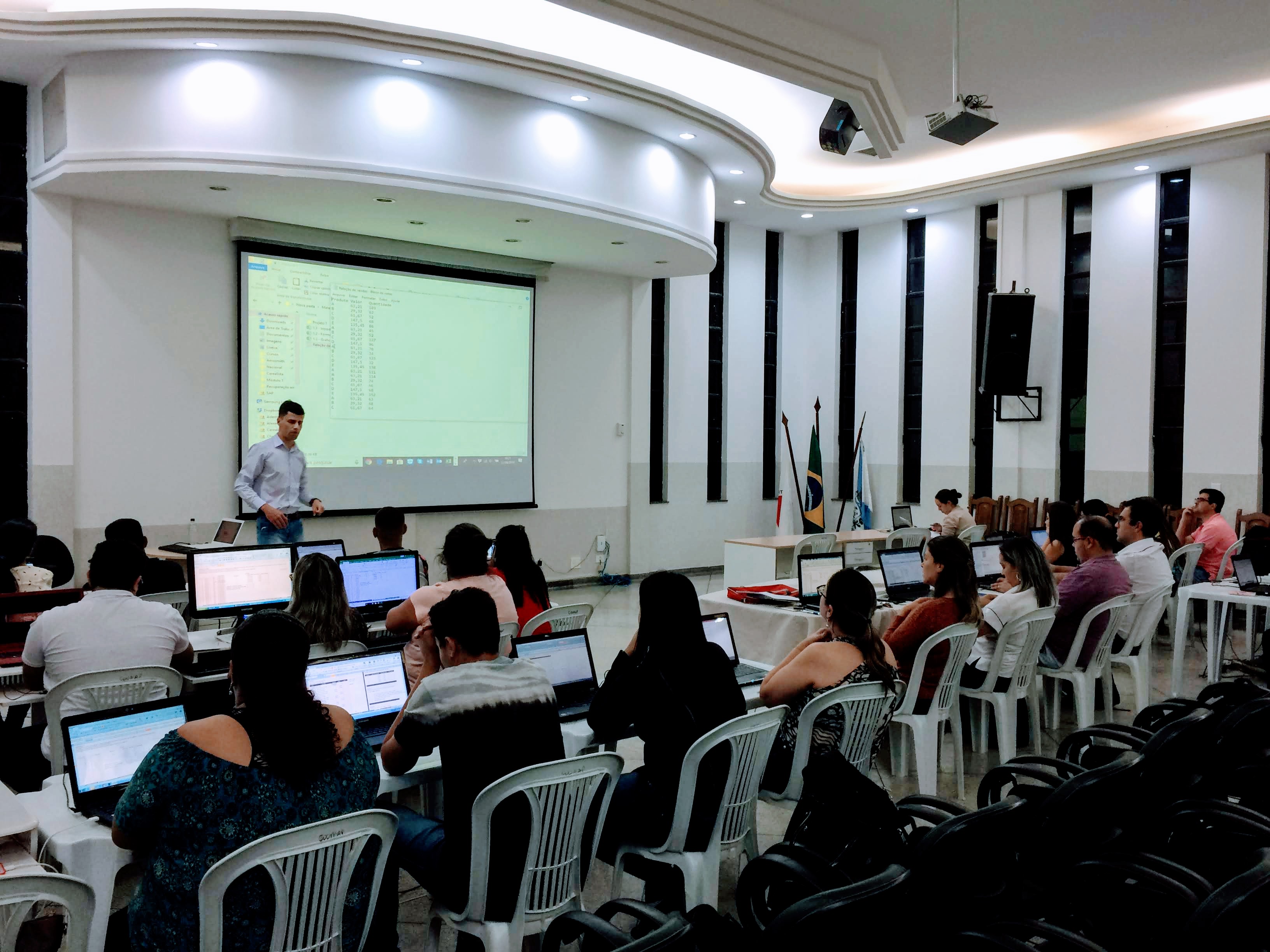 No momento, você está visualizando Curso de Excel.